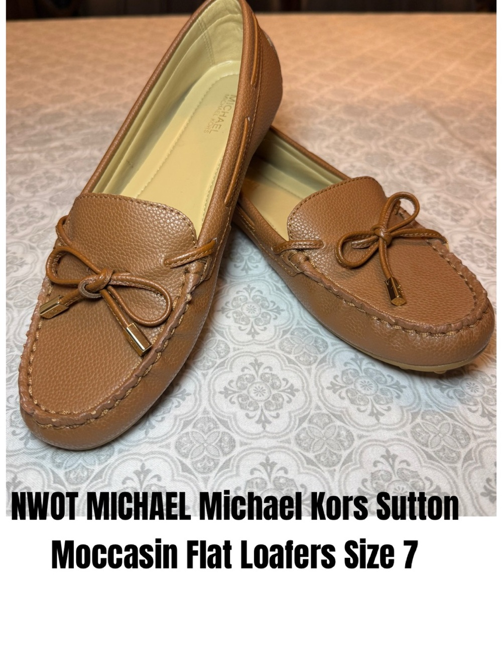 MICHAEL Michael Kors Sutton Moccasin Flat Loafers Size 7